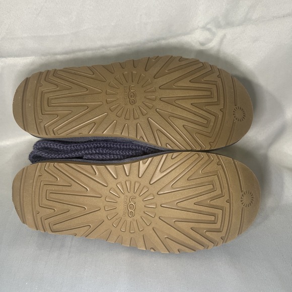 UGG Australia Boots Classic Cardy Knit Tall Boot Womens 8 Sweater Cottage Core - Picture 13 of 13